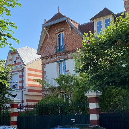 Cocon Cosy Aux Portes De Paris / جوافيل المظهر الخارجي الصورة